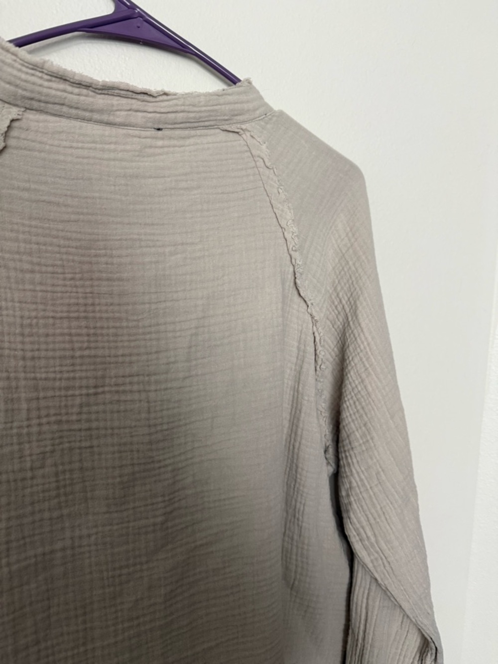 Zenana Gauze Button Down Shacket Top Small Neutral Raw Hem Boho Oversized - Picture 10 of 11